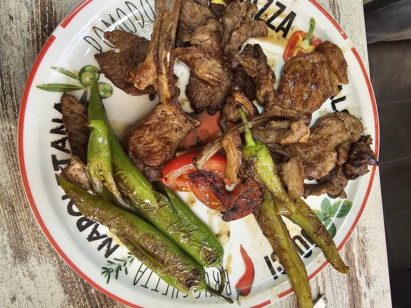 Lammkoteletts vom Grill